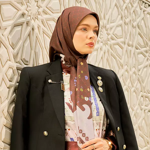 VZ Seralya Scarf
