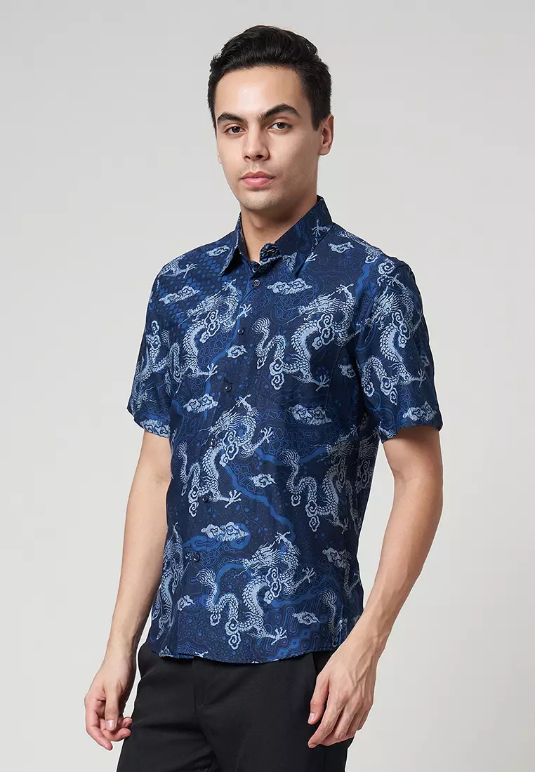 Slimfit Prahita Kemeja Batik Pria Lengan Pendek