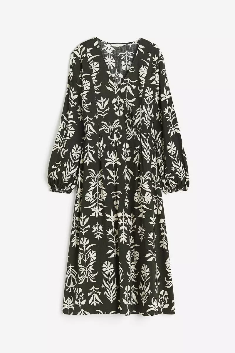 misato black dress Black Metallic Sleeveless High Neck Dress - Size 0