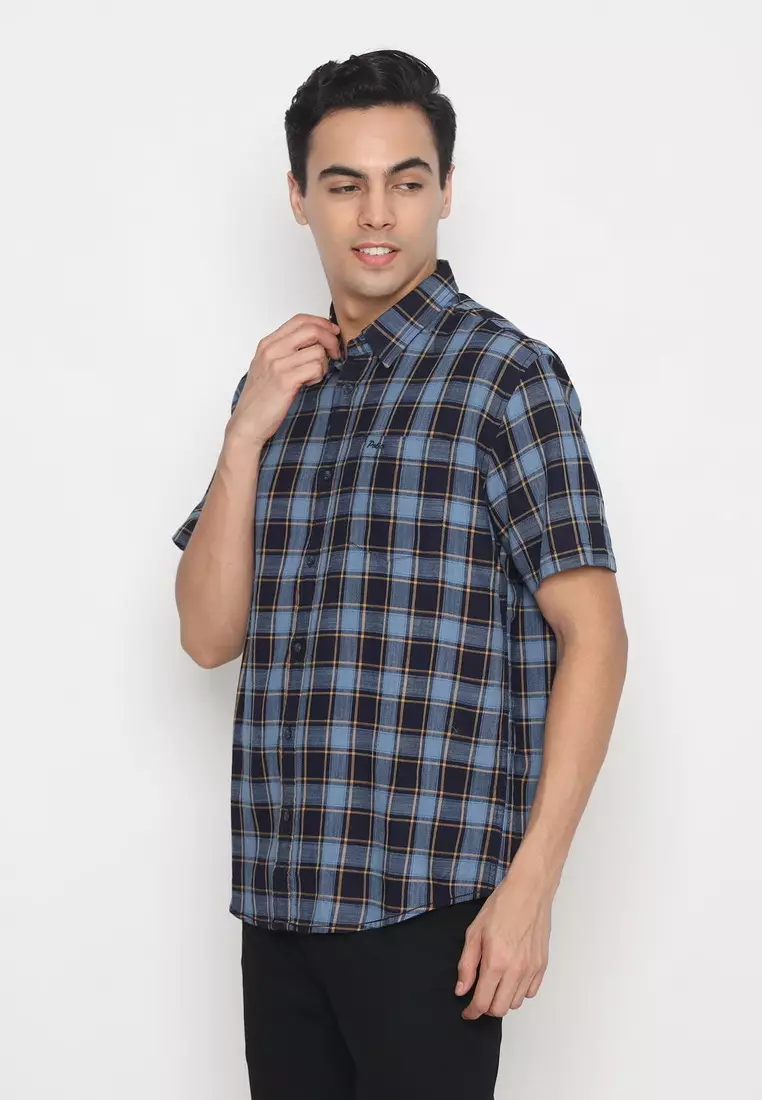 POLICE Kemeja Kotak Twill Biru Kuning Regular Fit Pria