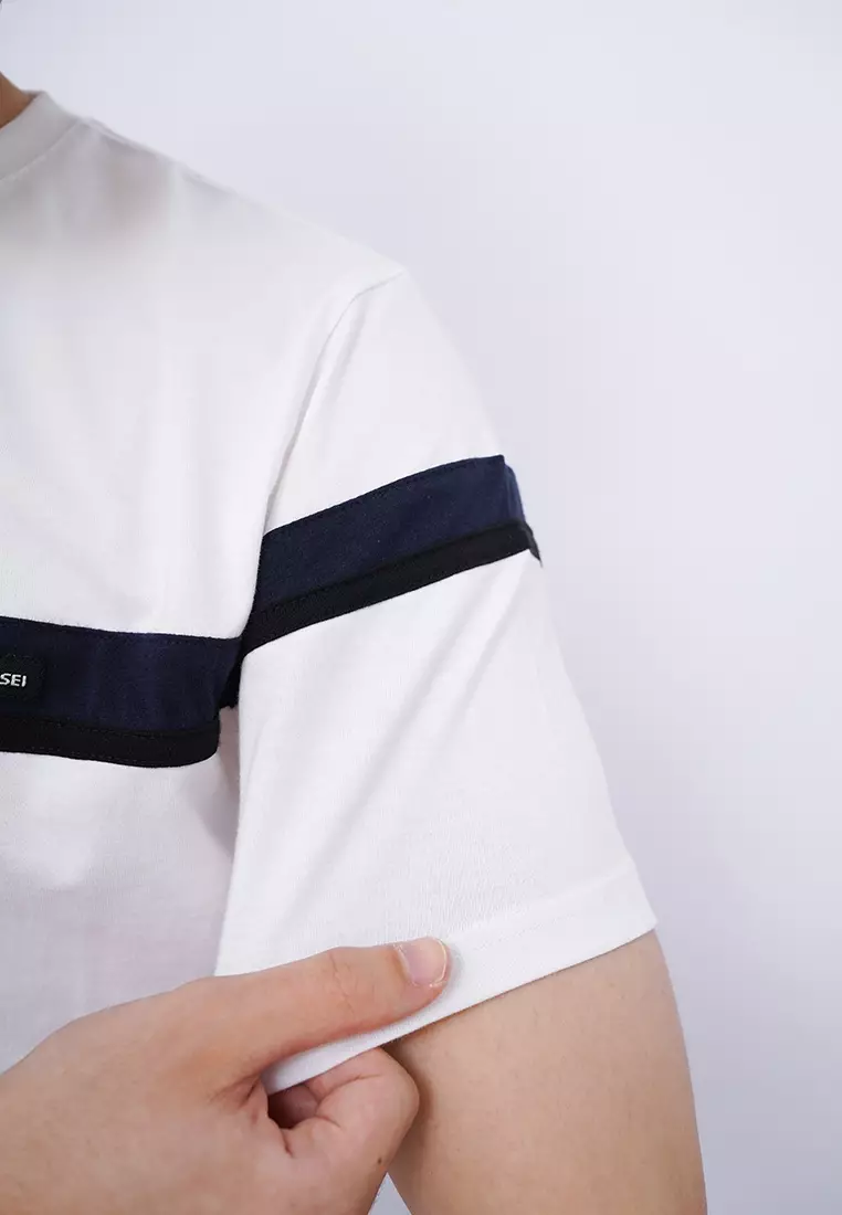 Ryusei Kaos Pria Atsunaka Button CMB White