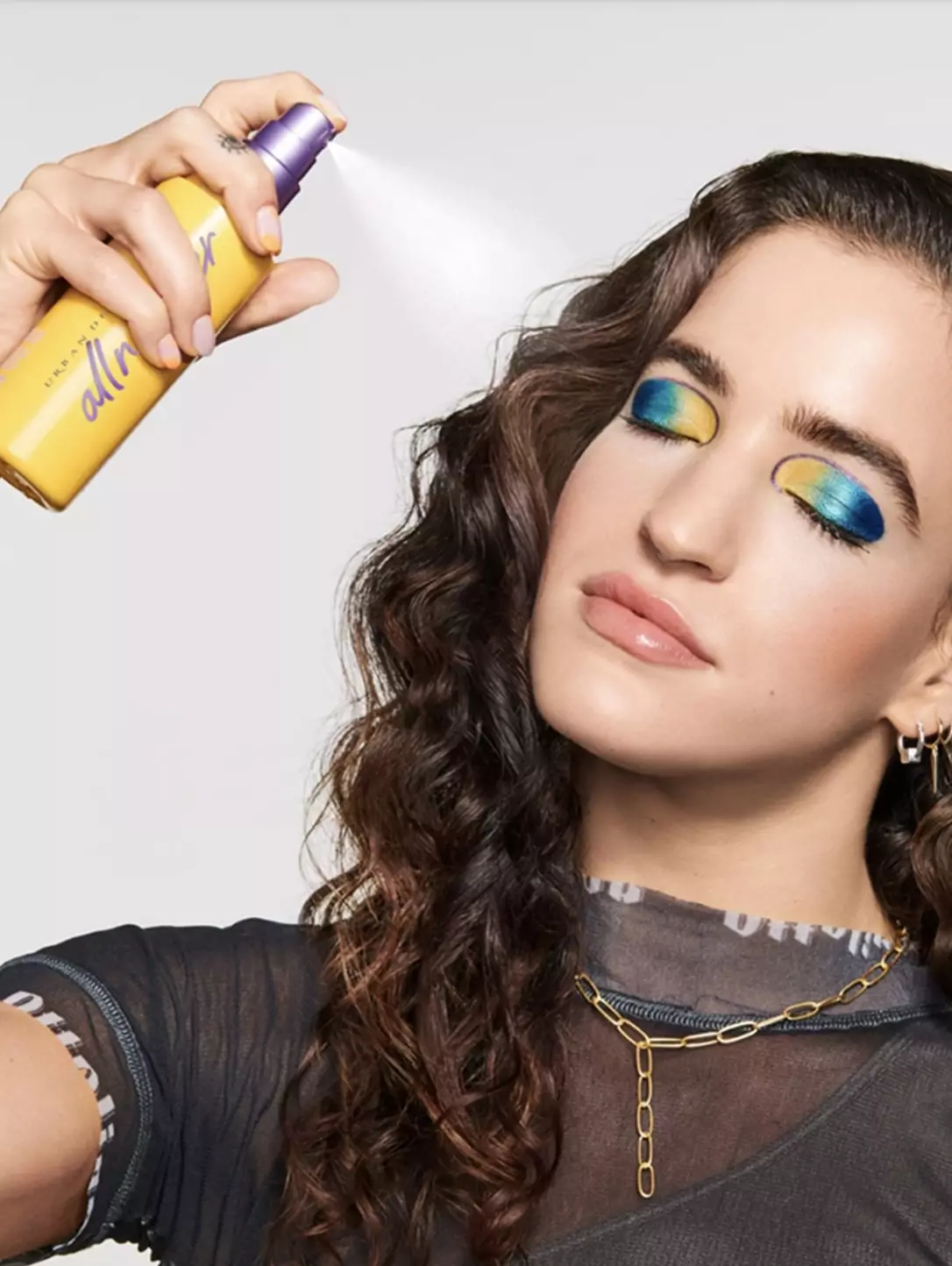 Urban Decay All Nighter Vitamin C Hydrating Makeup Setting Spray 15ml