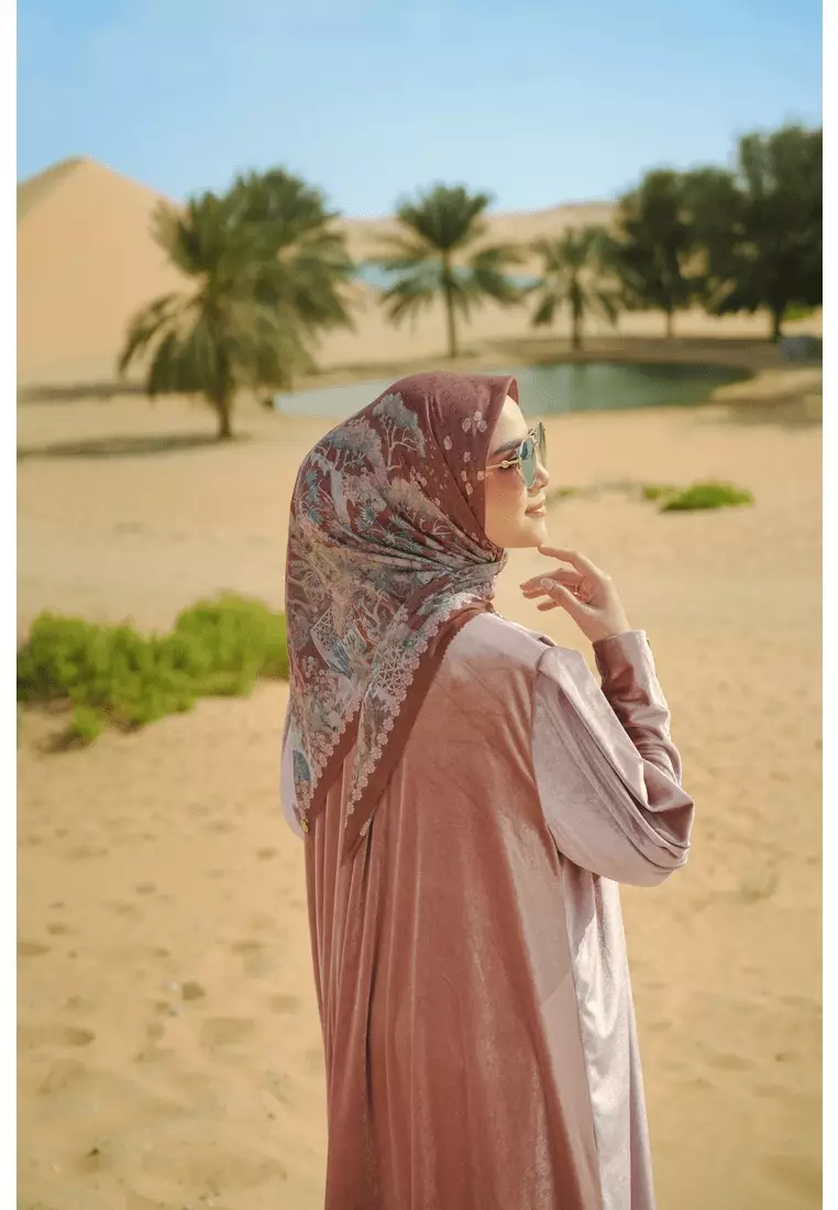 Al Qasr Satin Square - Saffron