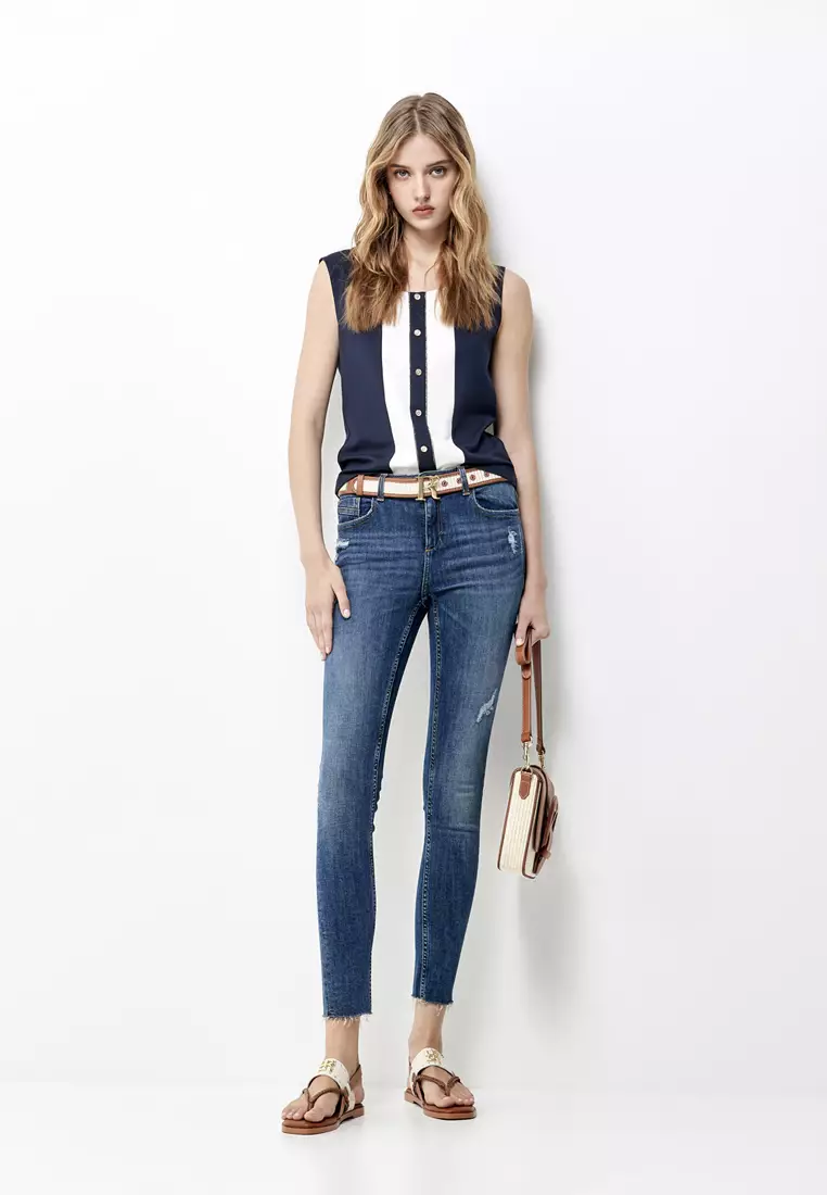 Navy Vest With Front Contrast Detail