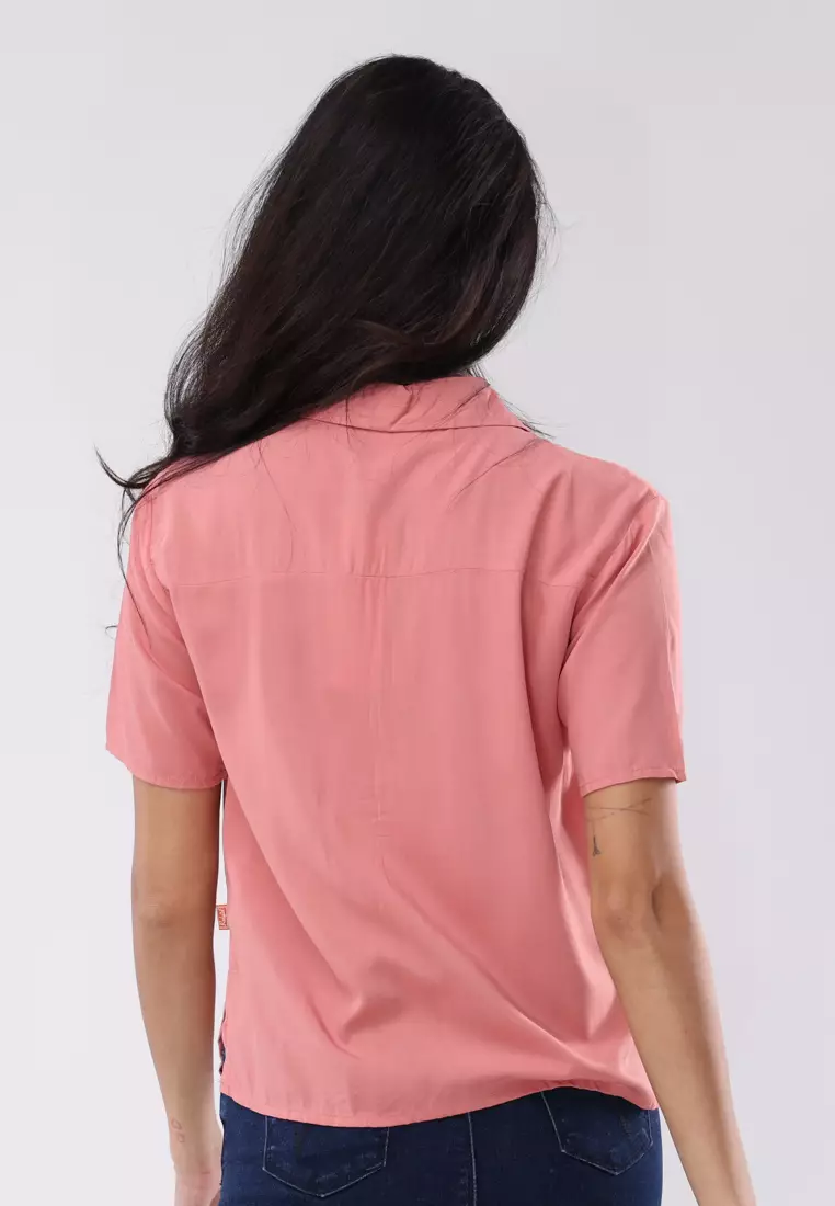 Short Sleeves W/ Collar Blouse