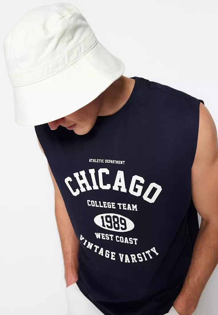Navy Blue Oversize/Wide Cut Sleeveless Chicago Print Plus Size Tank Top TMNSS25CV00001