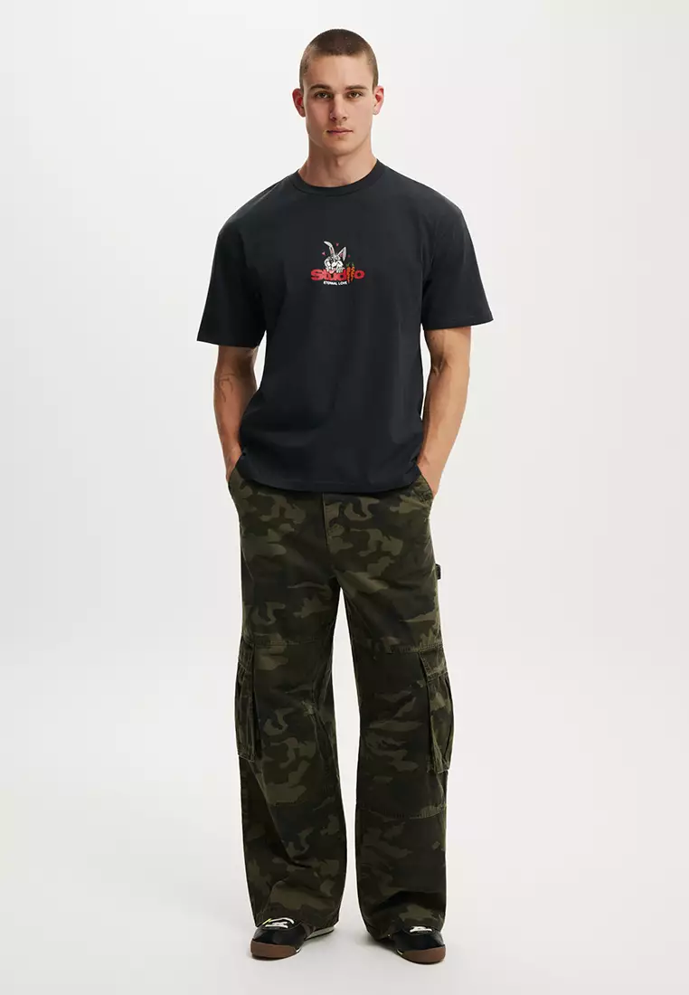 Everyday Fit Graphic T-Shirt