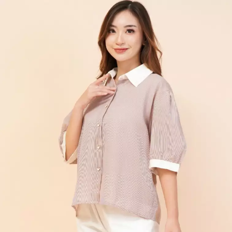 Stacie Solid Collar Stripe Shirt Love Button in Brown