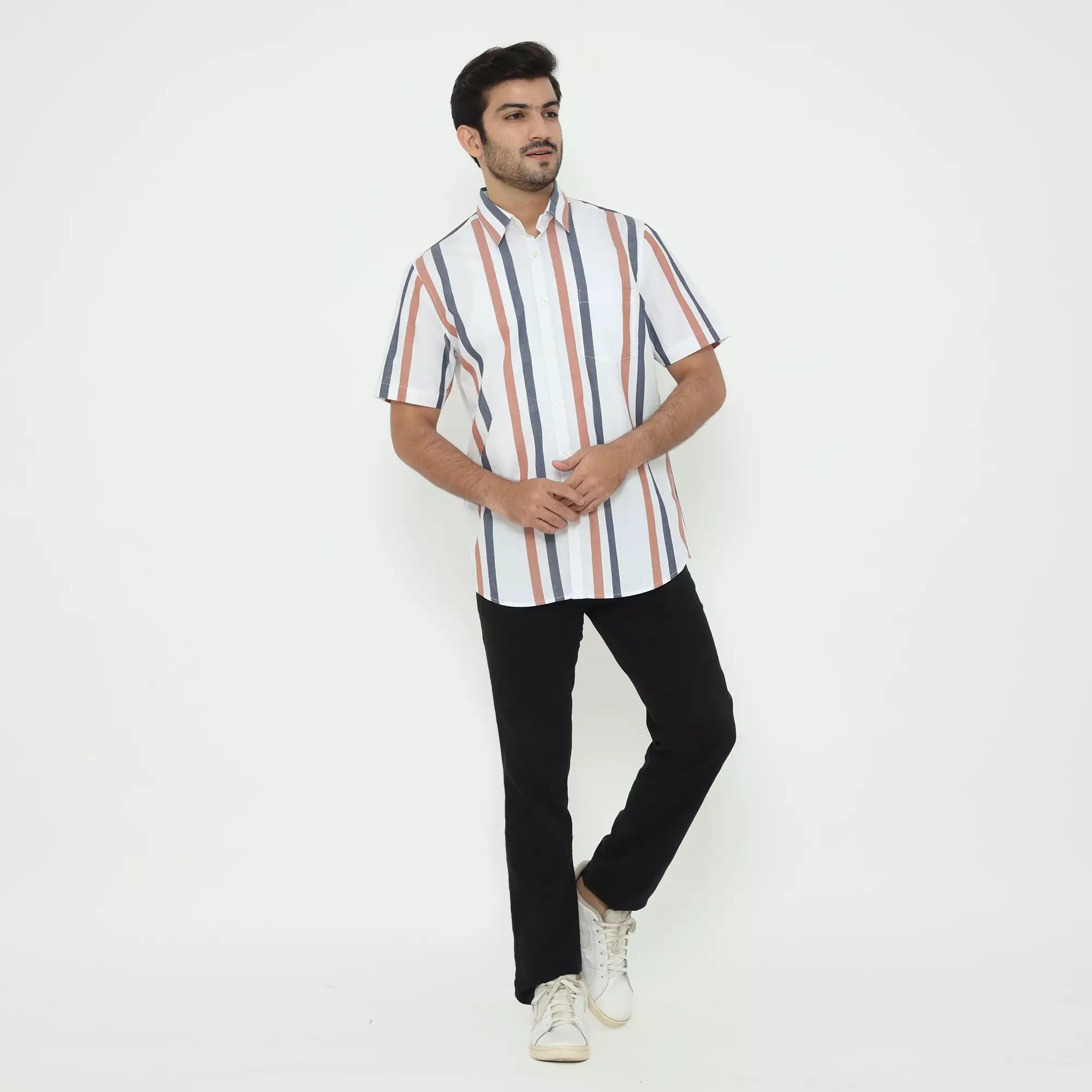 Platini Kemeja Motif Salur Pria Lengan Pendek Katun 73609.45 FIRE BRICK