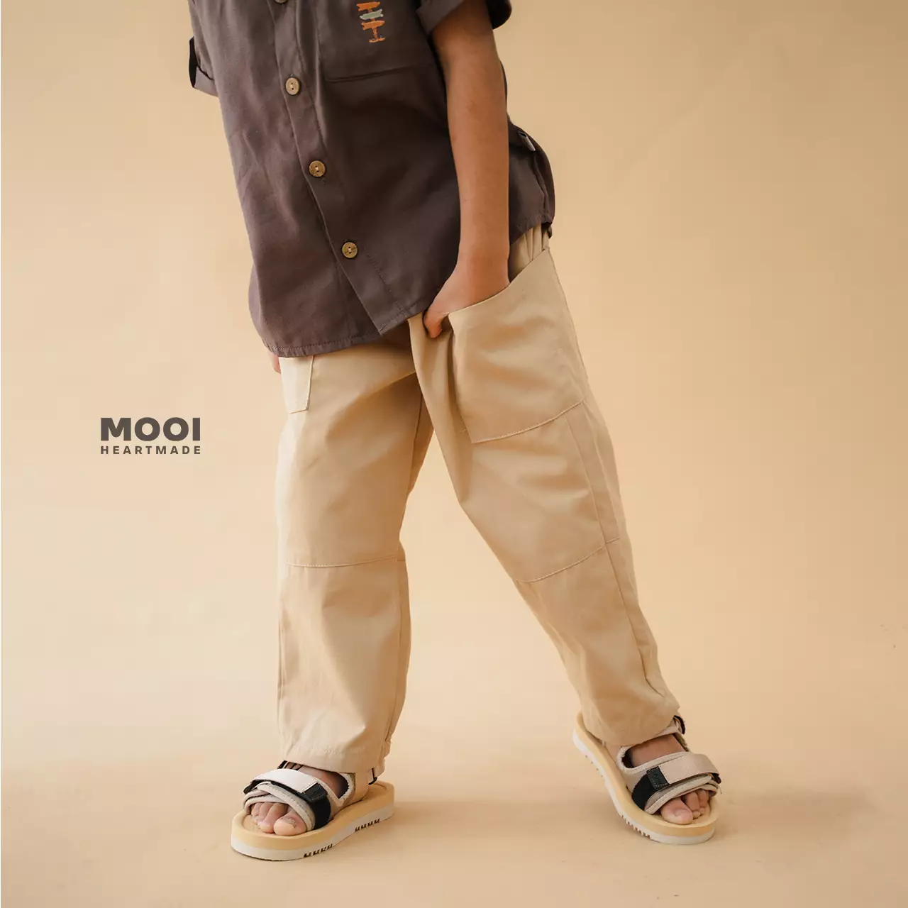 Mooi Celana Panjang Chinos Anak Yoji Pocket Pants - Khaki