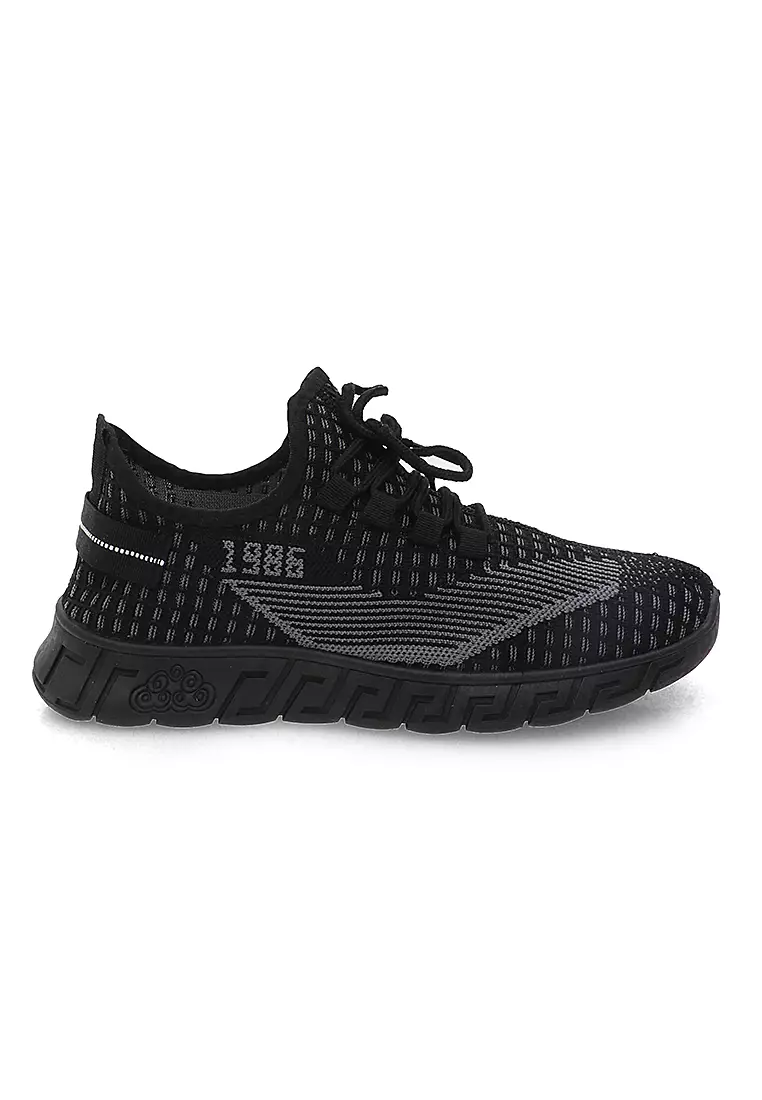 Chayton Shoes Sport Sepatu Sneakers Pria Classic Casual Running Material Canvas ORIGINAL - Black