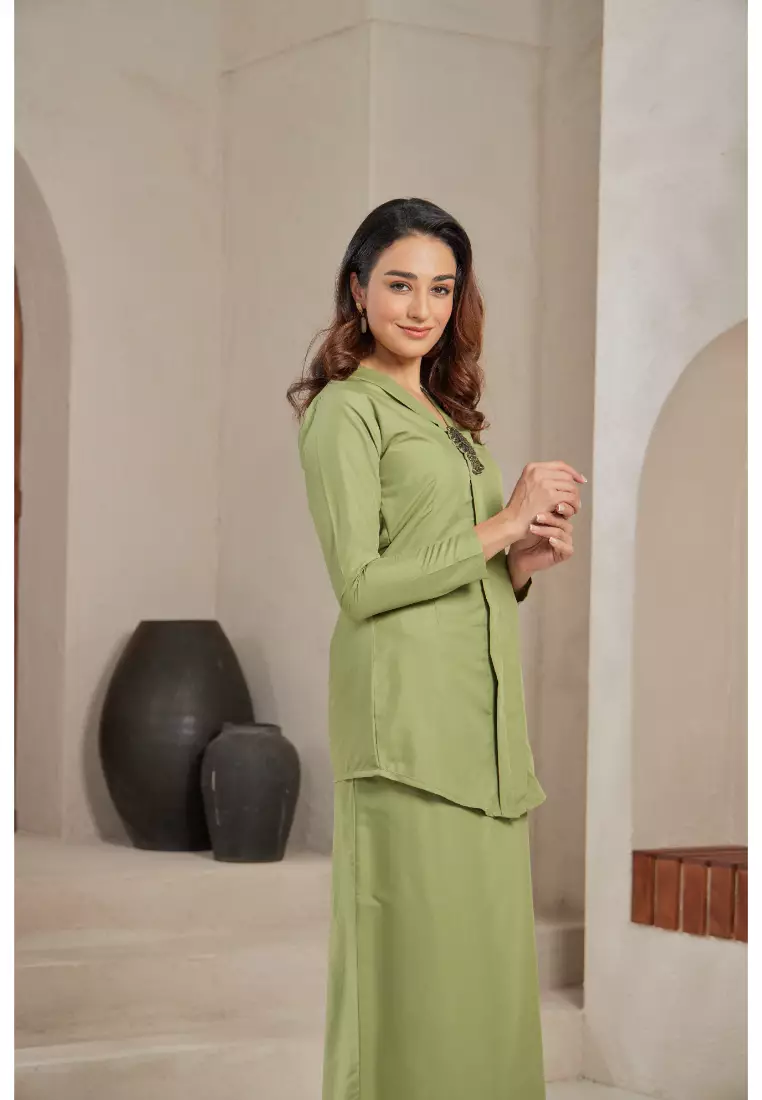 Baju Kebaya Rokiah