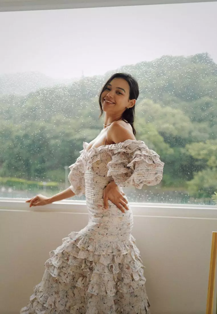 Full cheap gown online