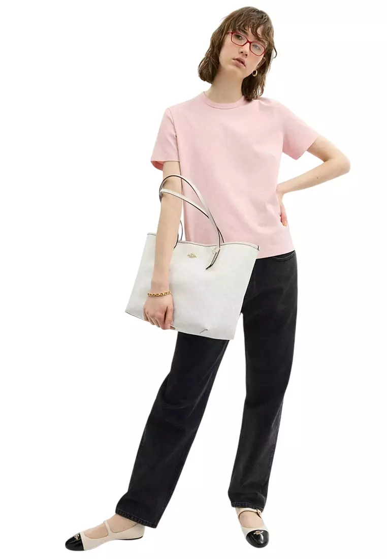 City Tote Bag In Signature Canvas - White/Chalk