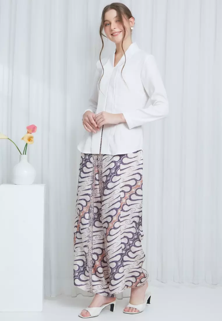 Nayara Atasan Kebaya Kutubaru Kamel BW