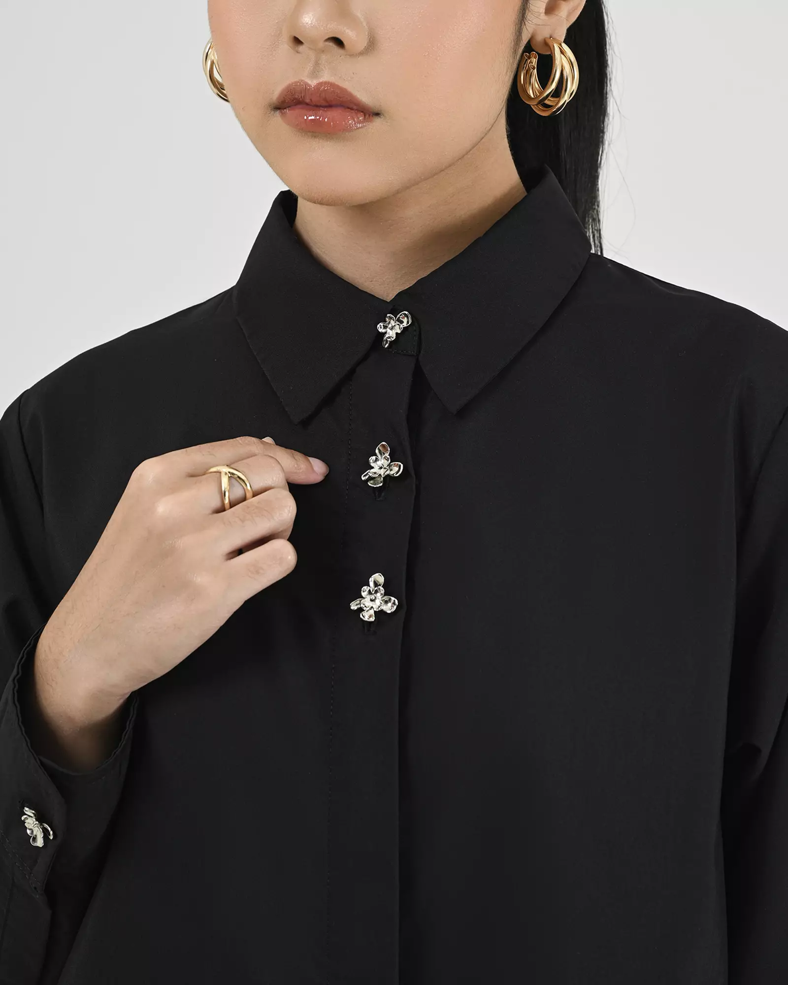 Geulis.id JURISA SHIRT - Black