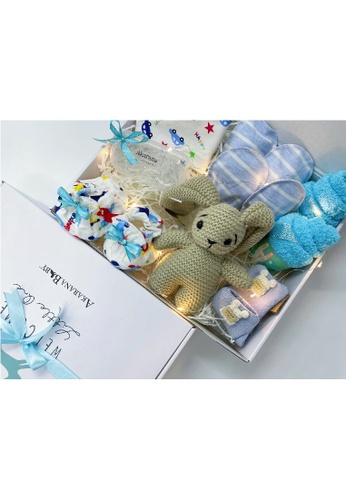 AKARANA BABY white Baby Gift Set for Newborn Baby & Mom Gift Set Hamper - Boy 745E7KAB712A8BGS_1