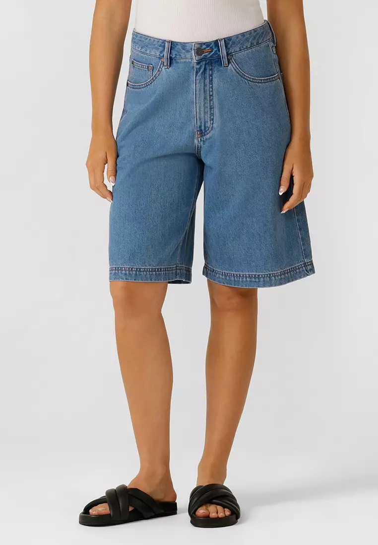 Off Duty Vintage Wash Denim Shorts