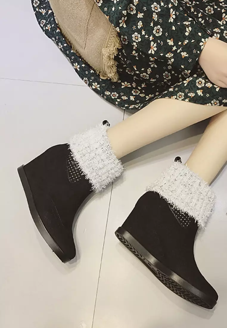 Rain boots hotsell with wedge