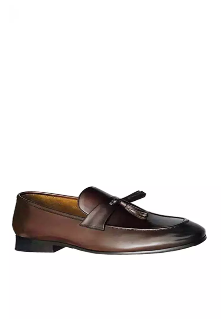 Discount on Twenty Eight Shoes  shoes - SKU: VANSA Top Layer Cowhide Tassel Loafer Shoes VSM-F102235