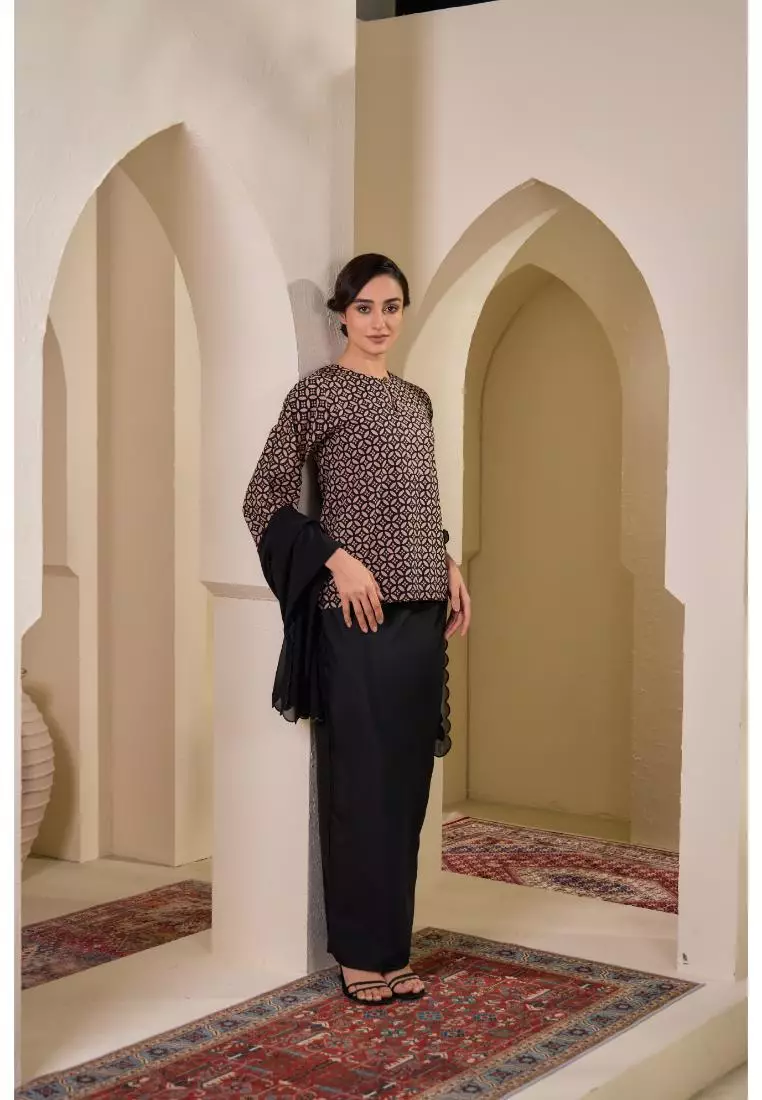 Kurung Kedah Batik Moden
