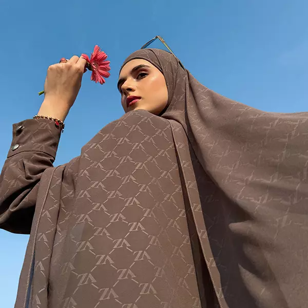 VZ Signature Embossed Pashmina