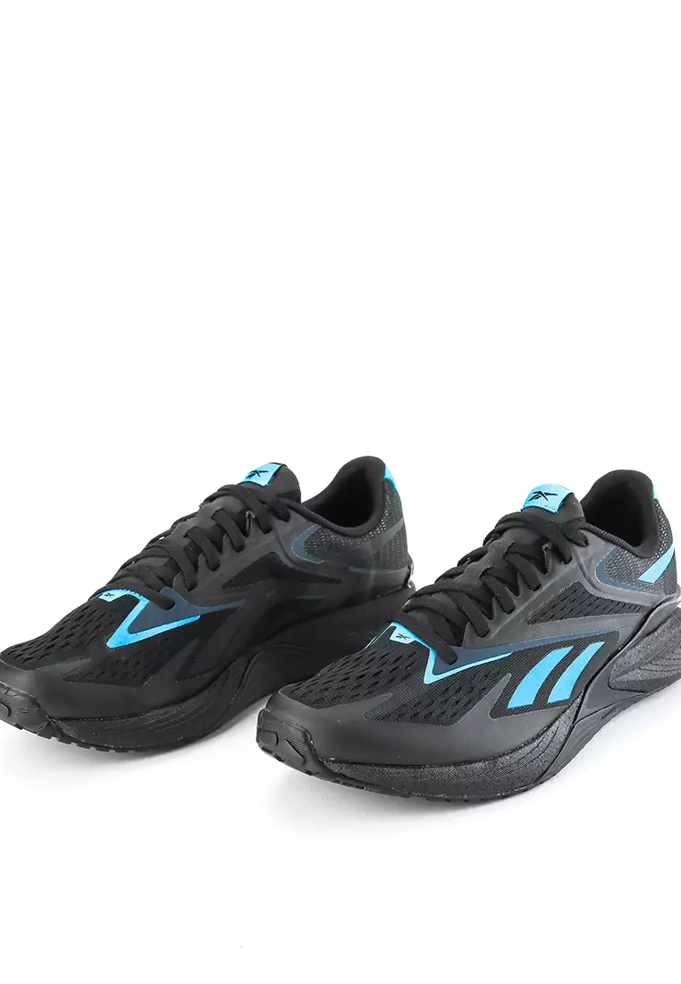 Speed 22 Training Shoes
