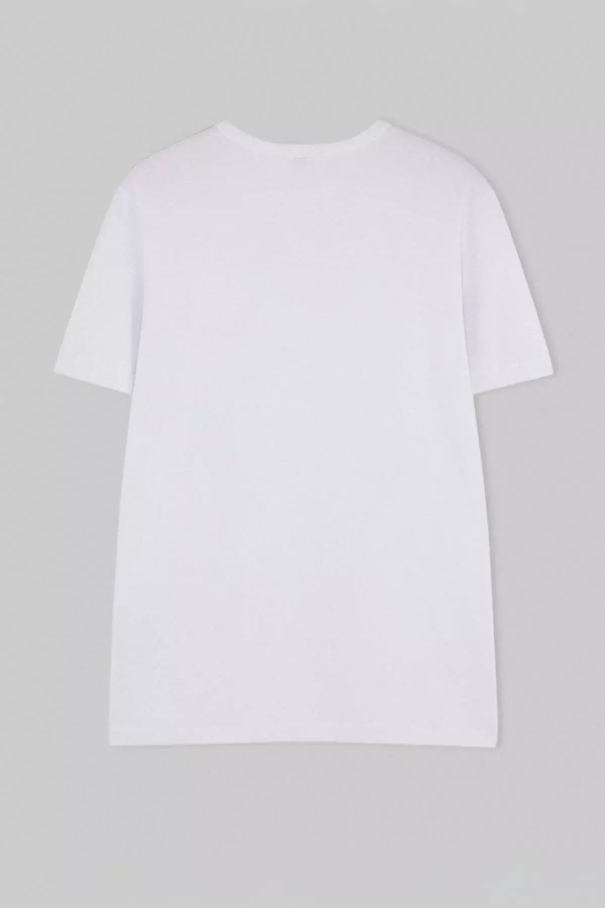 White Regular/Relaxed Fit Buttoned Collar T-Shirt Tmnss26Ts00040