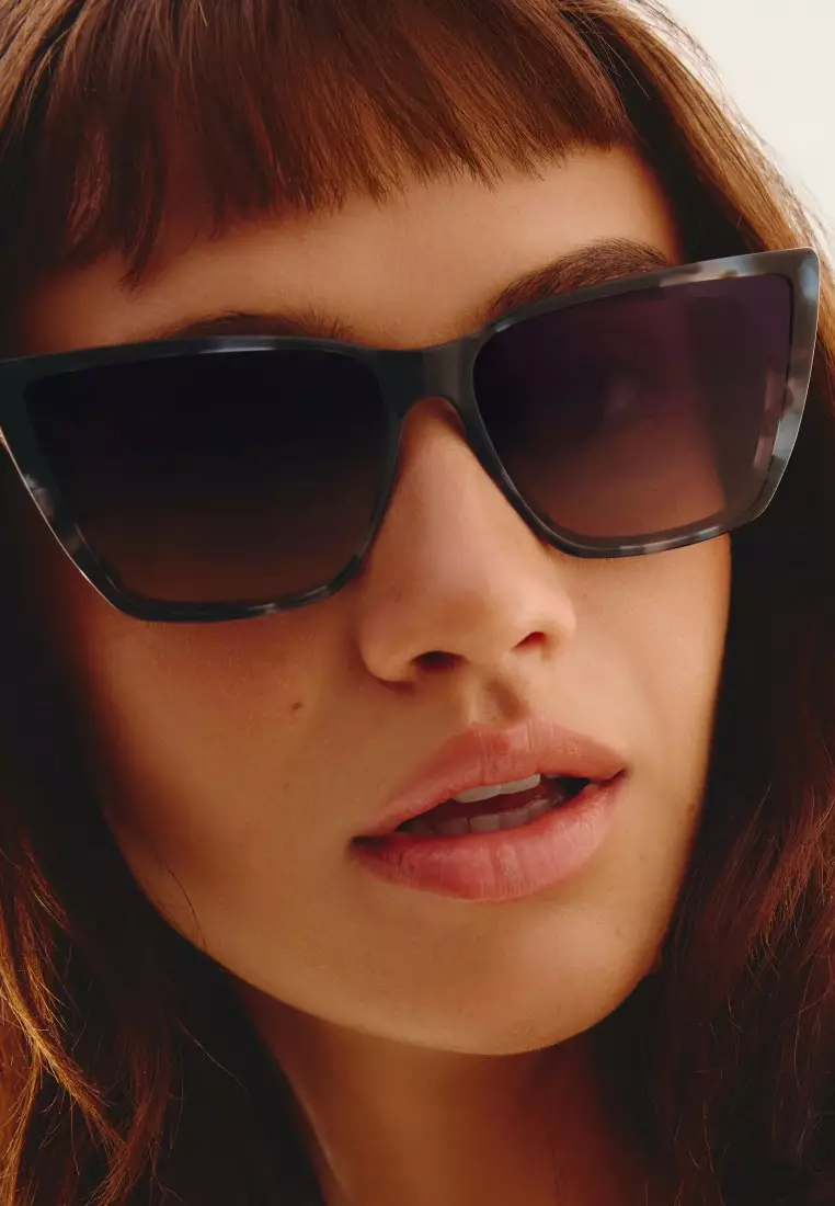 QUAY Call The Shots Remixed Sunglasses - Storm Tort/Smoke Taupe