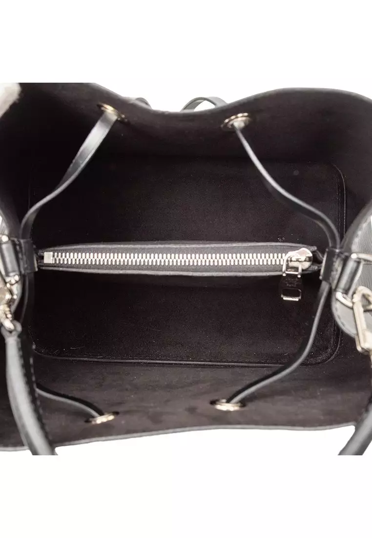 Pre-Loved Louis Vuitton Epi Neonoe Mm