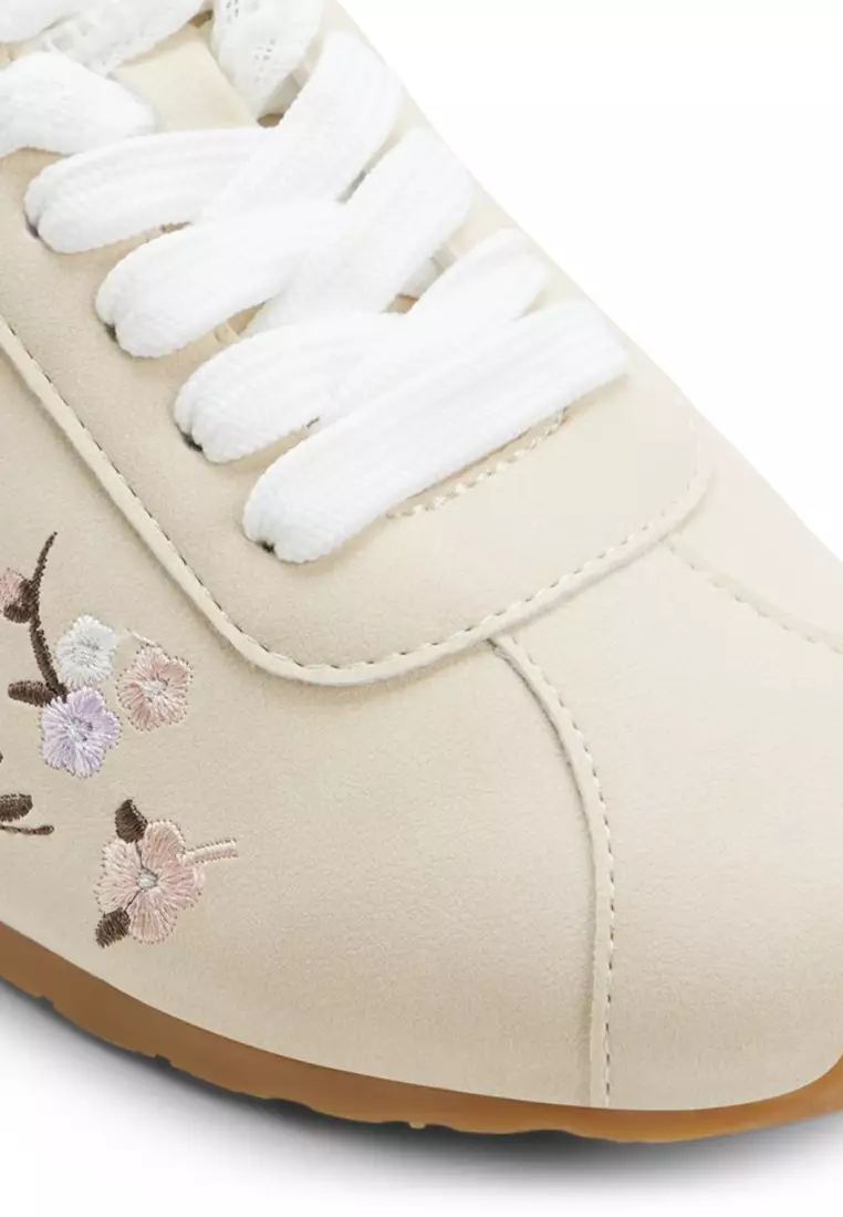 Anistazia Sneakers