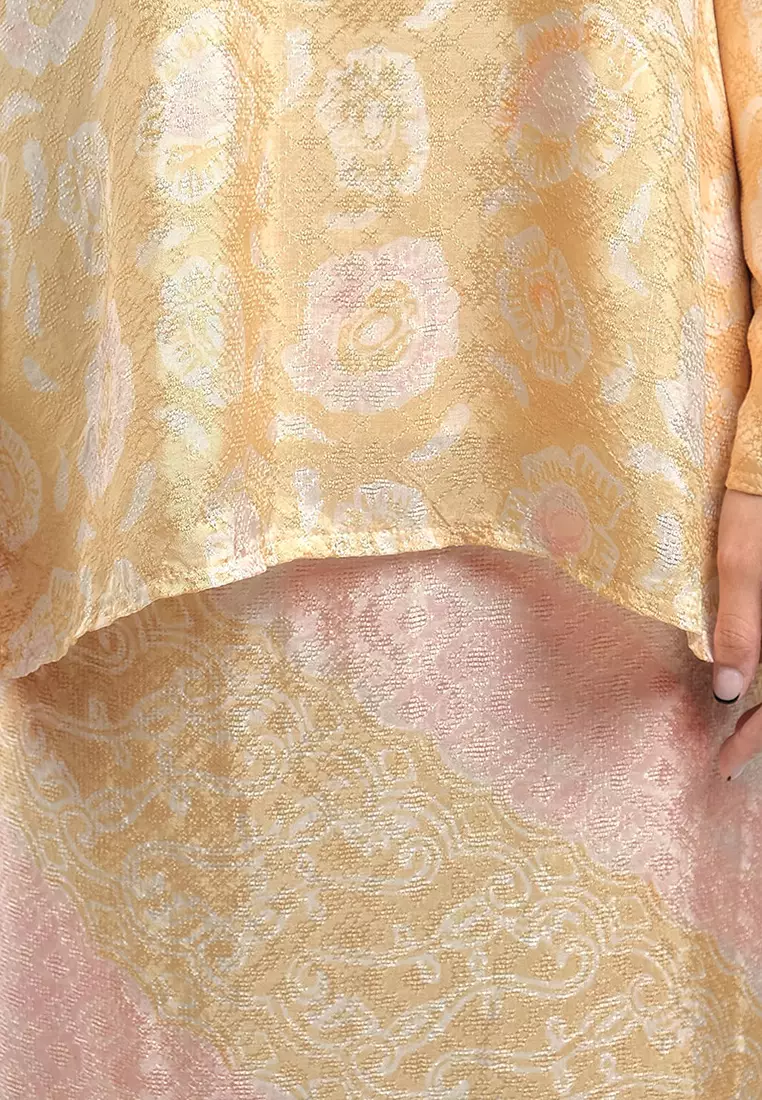 Jepara Blouse & Skirt