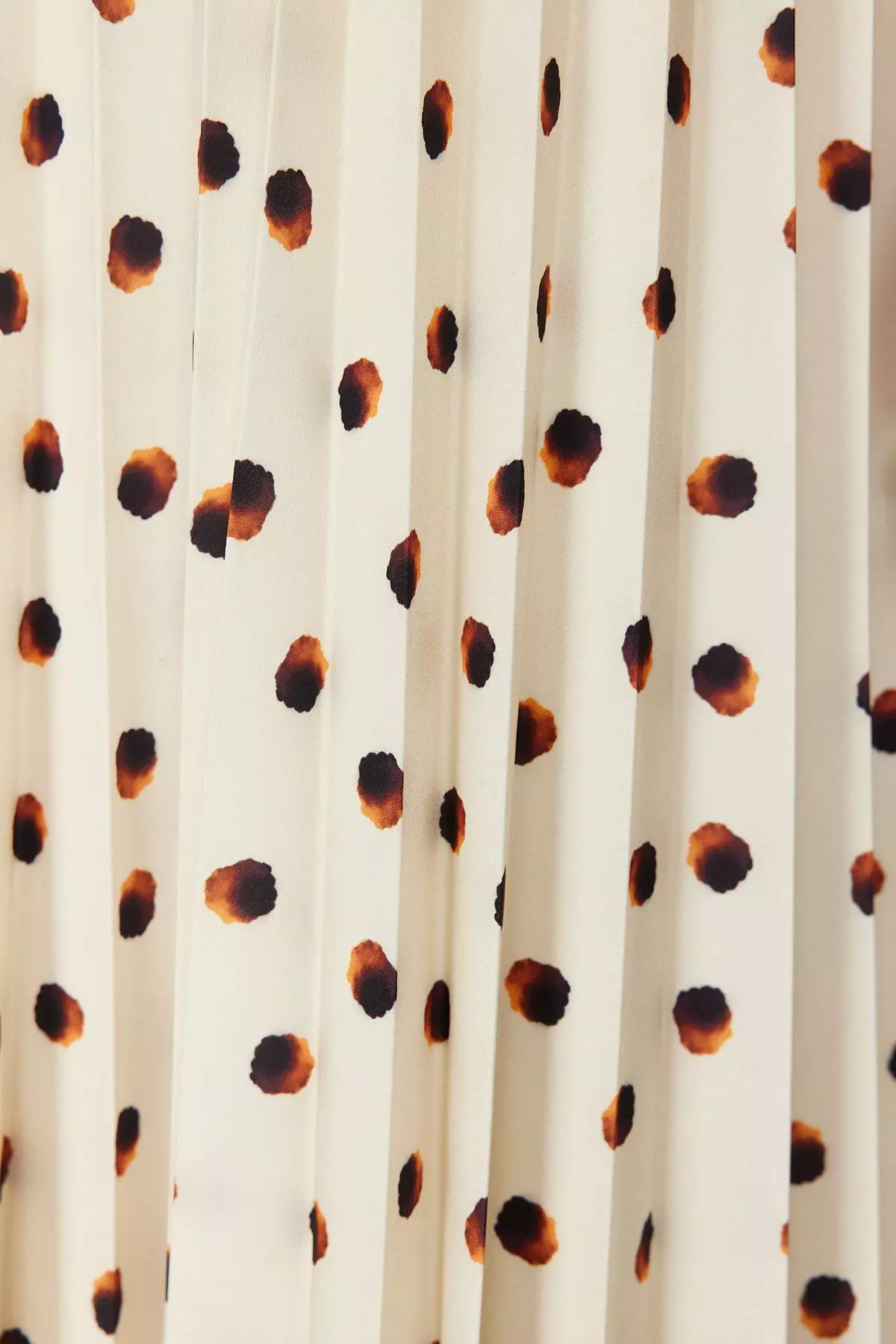 Polka-Dot Pleated Skirt