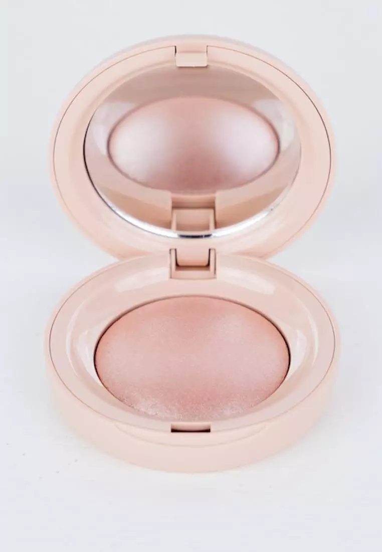 Rare Beauty Rare Beauty Silky Touch Highlighter Mesmerise 2024 | Buy ...