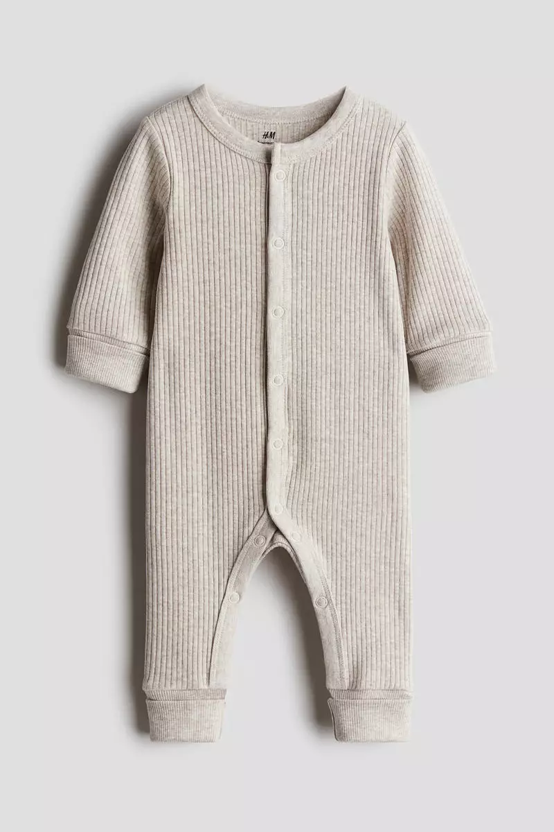 Adjustable-fit romper suit