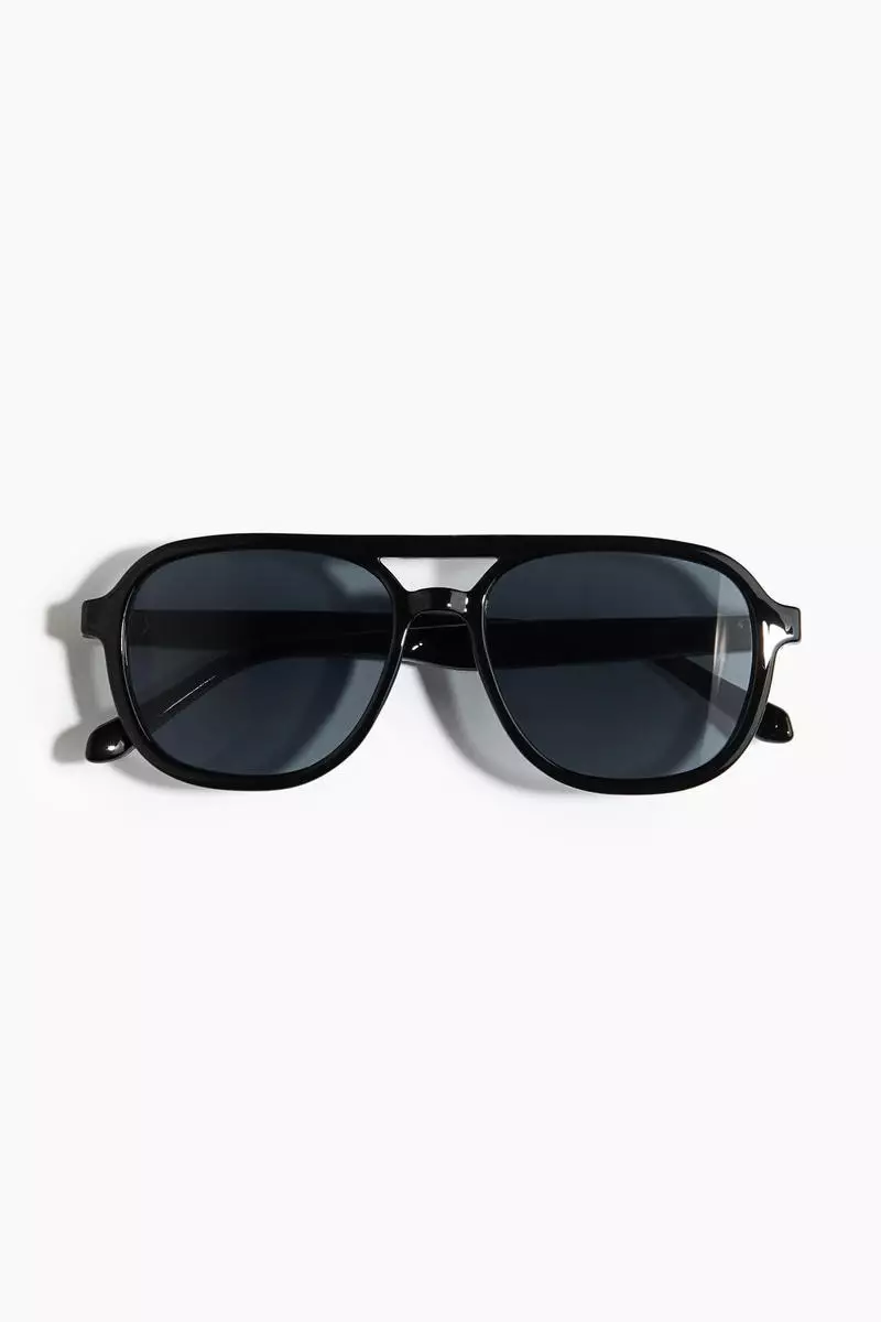 Aviator sunglasses