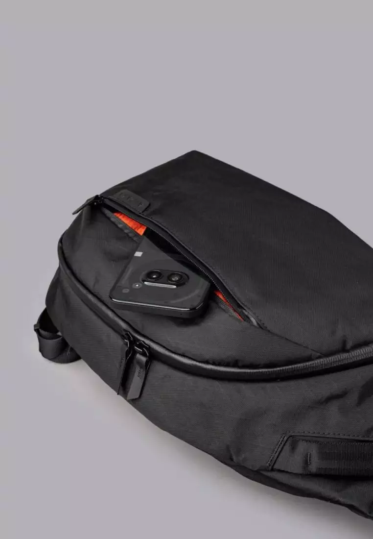 ALPACA Metro Crossbody X-pac 左肩掛け 黒 METRO CROSSBODY X-PAC LEFT | SLING & SHOULDER | 【公式】ALPAKA
