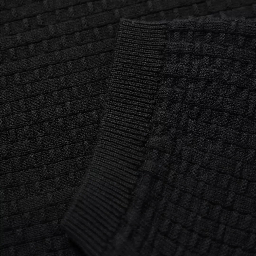 Kale Miller Black / Sweater Rajut Pria Lengan Pendek / Knitwear