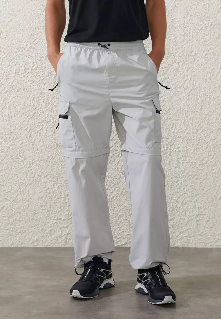 Men's pants that top zip off into shorts