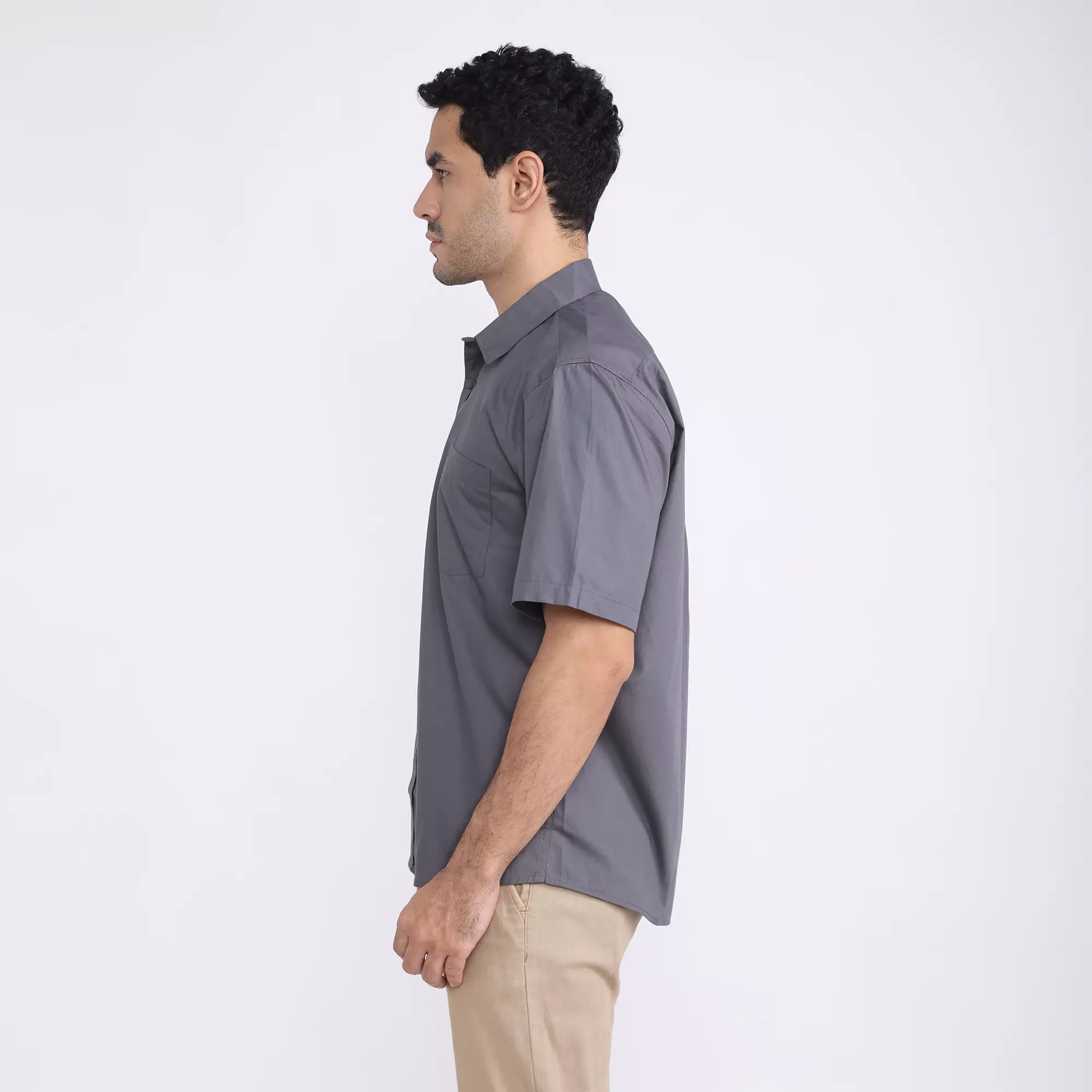 LARUSSO Kemeja Big Size Poplin Slim Fit Pria Lengan Pendek - Grey