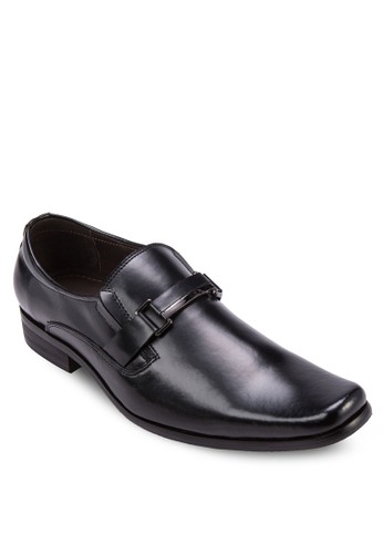 Leather Businzalora 評價ess Slip On Shoe, 鞋, 皮鞋