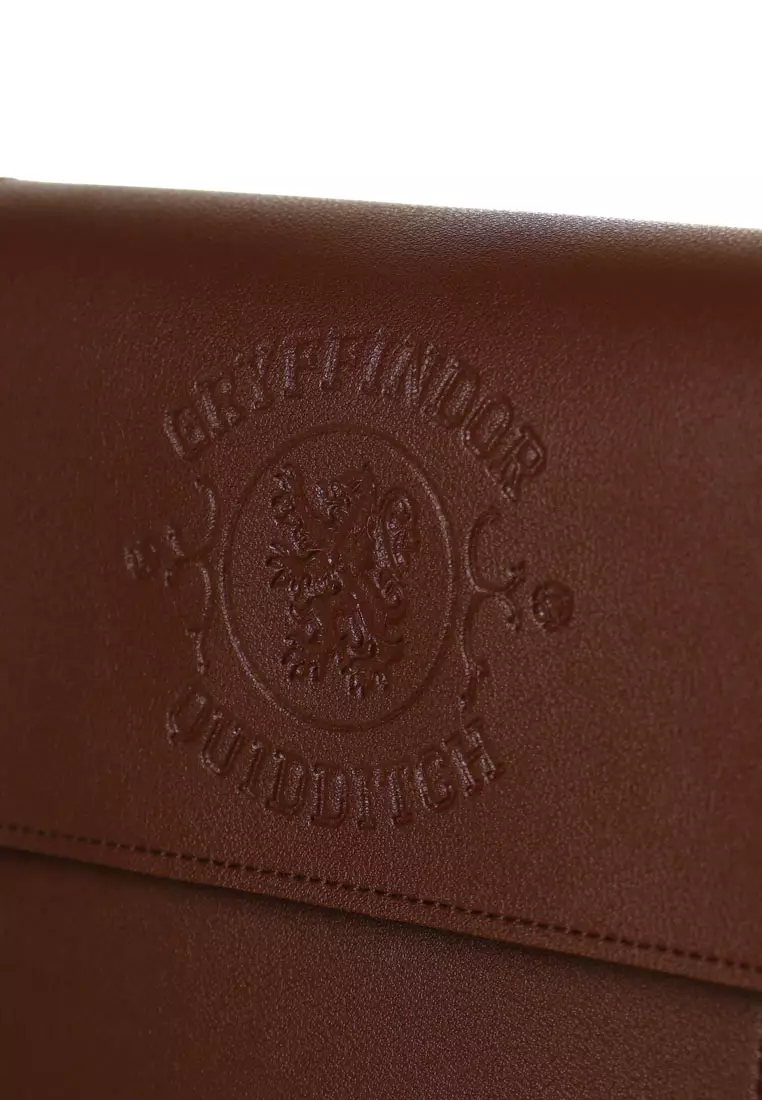 Harry Potter x Adventure Collection Sling Bag Easton - Gryffindor