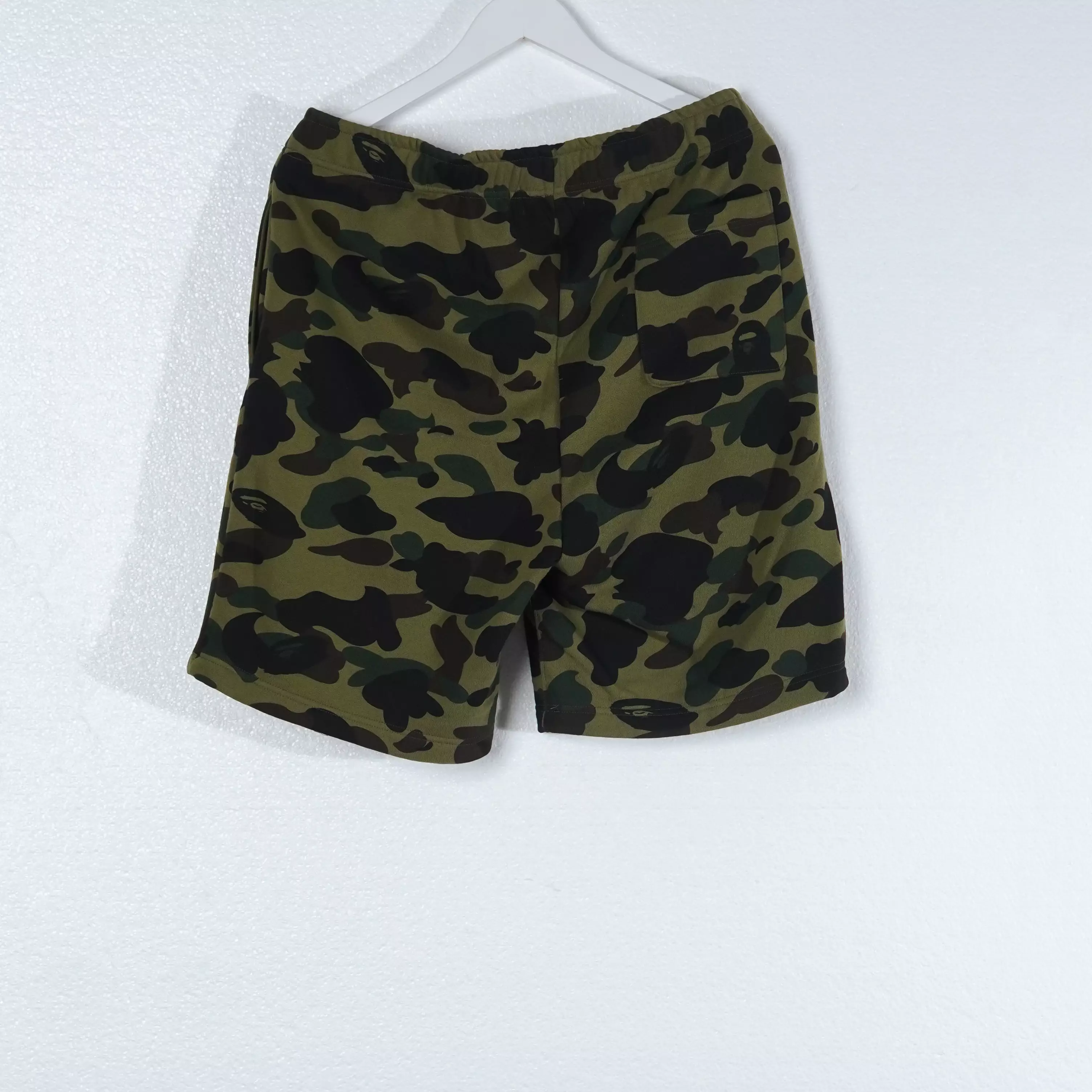 Celana BAPE SHARK 1ST CAMO GREEN SHORT PANTS 100% ORIGINAL