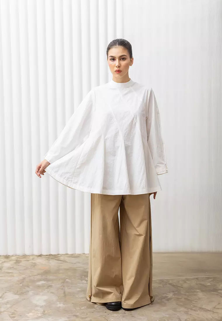 Kami Elowen Bias Top White