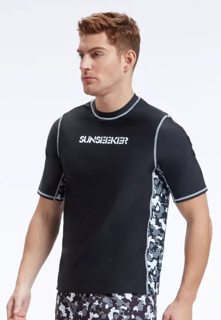 Men Camo Rock Short Sleeves Swim Shirt