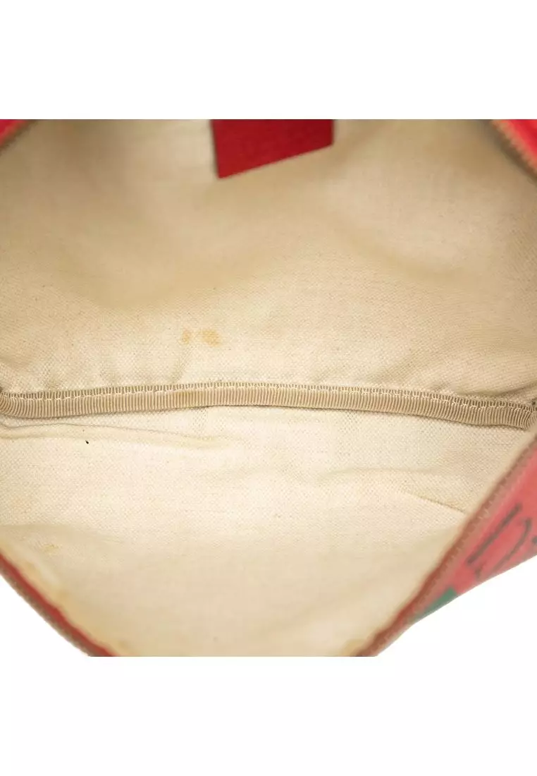 Pre-Loved Gucci Grained Calfskin Logo Belt Bag