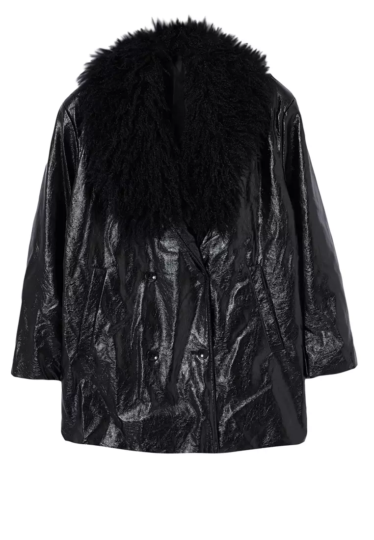 Black Oversize Molded Collar Faux Leather Jacket Coat with Fur Detail TWOAW25MO00029