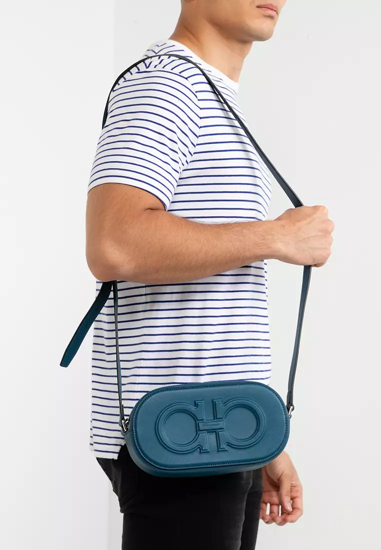 Buy Salvatore Ferragamo Gancini Camera Bag ik 2024 Online