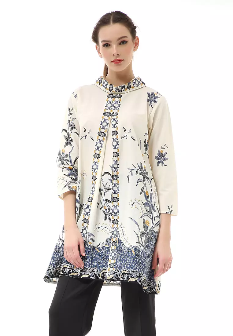 Hamlin Olaf Atasan Batik Wanita Tunik Traditional Motive Elegant Design Material Cotton ORIGINAL - White Blue