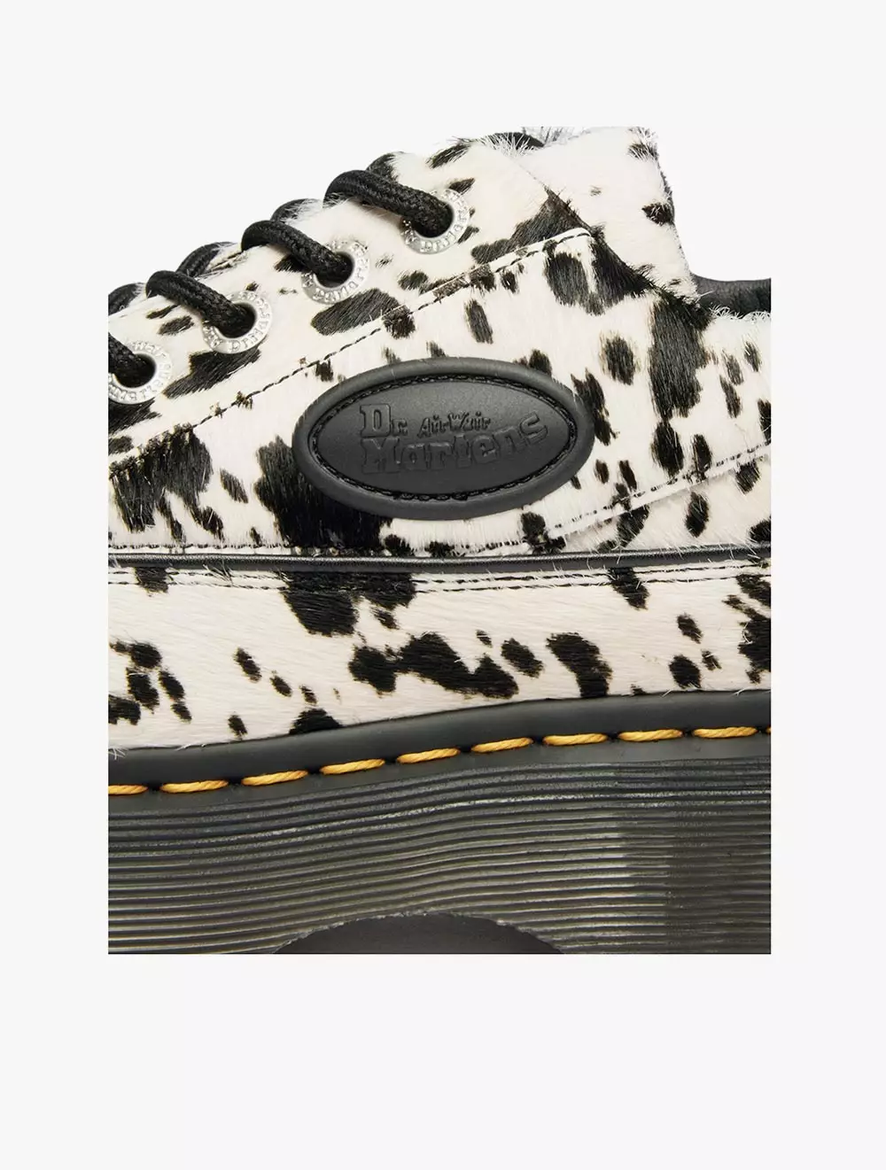 Dr. Martens Buzz 5i 5 Eye Shoe Cream+Black Dalmatian Print Hair On